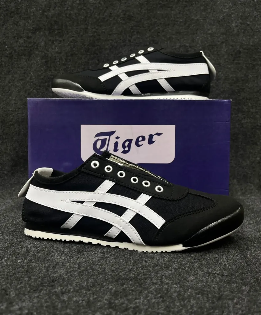 ONITSUKA TIGER SHOES (6, Nevy Blue)